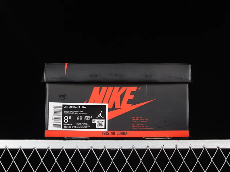All categories Air Jordan Jordan series basketball shoes Air Jordan 1 Low Air Jordan 1 Low AJ1 Joe 1 customized version Vibe flavor deconstruction sports culture basketball shoes DC0774-840